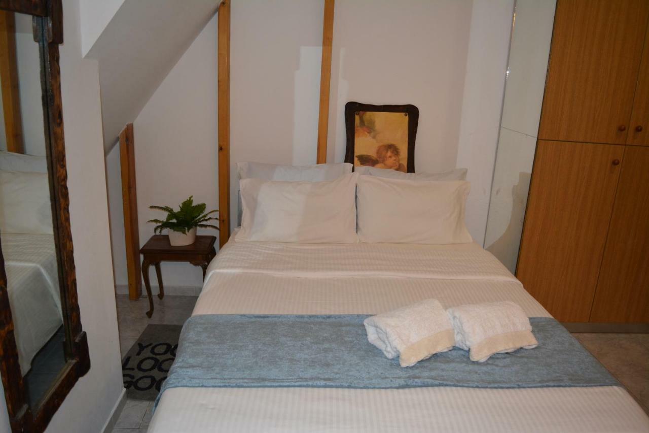 Papyrus Centre Apartment *